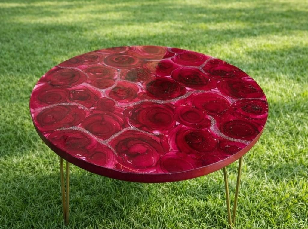 Rose table